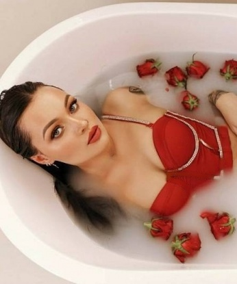Елена, 25 лет, 3 размер груди